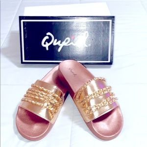 Qupid Booboo Rose Gold Multi Chain Slides NIB